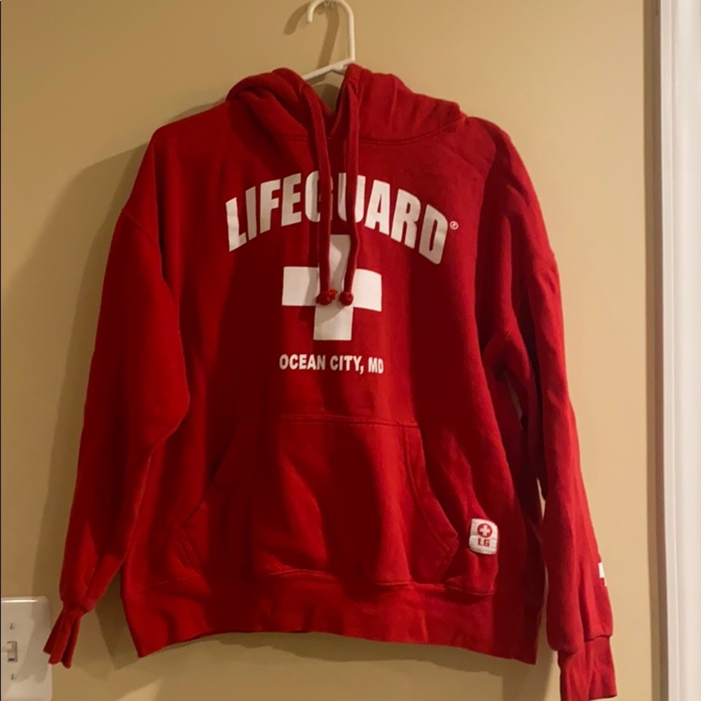 Sweatshirt